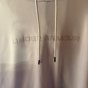 Under armour hoodie xlg loose